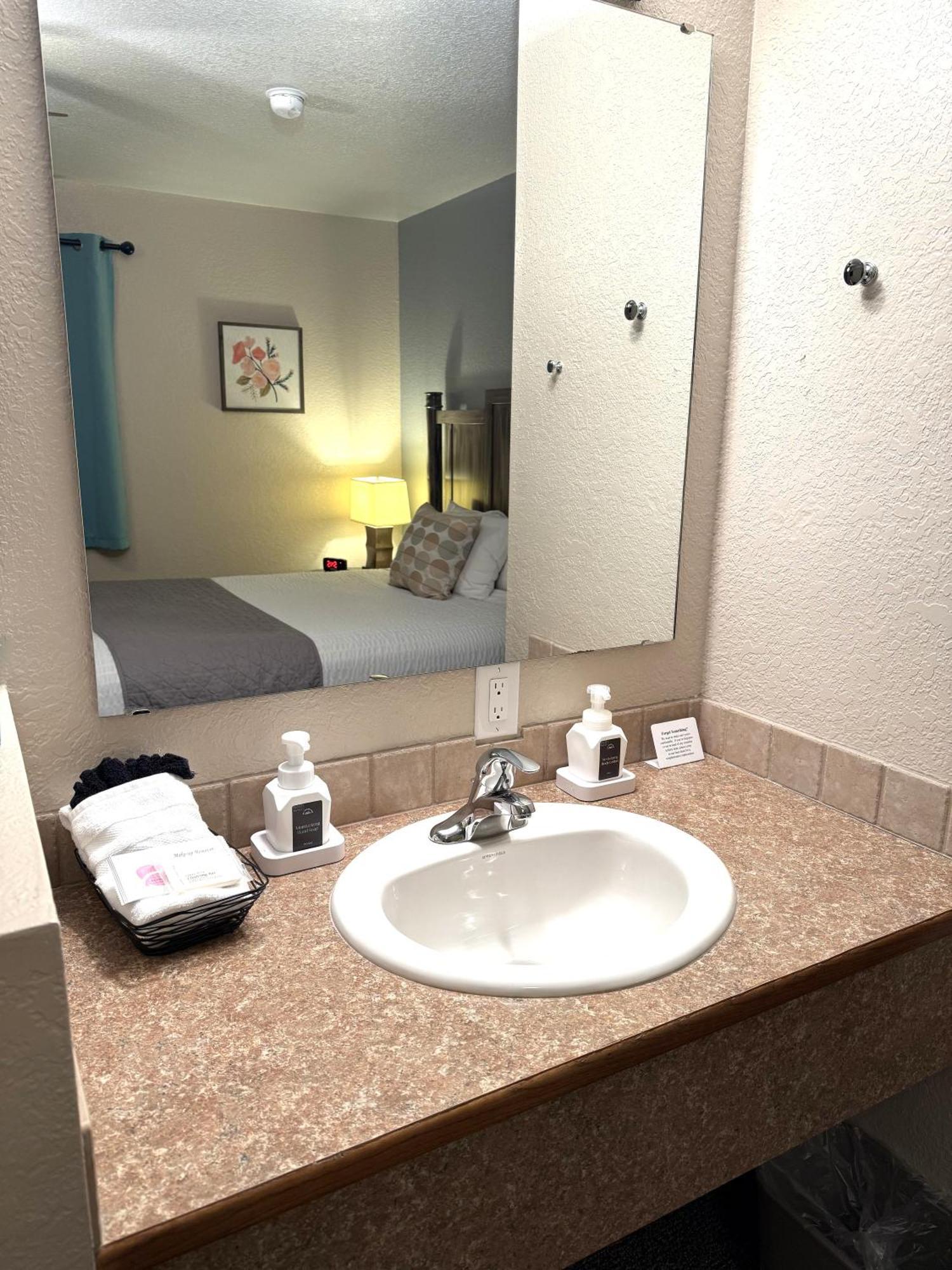 Mountain View Hotel Chelan