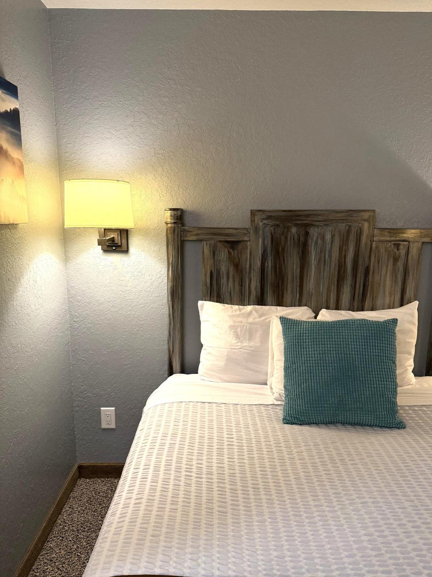 Mountain View Hotel